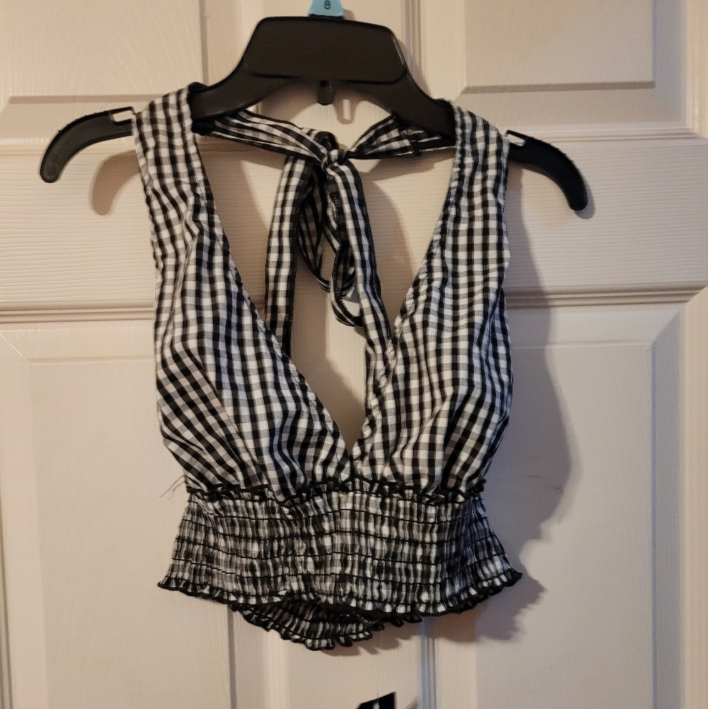Crop top